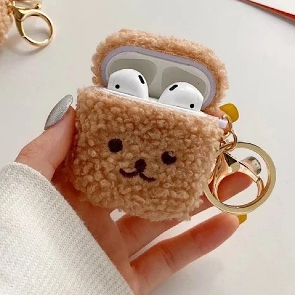 Kawaii Fluffy Teddy Bear Airpods Case With Clip/Keychain NTW IN BOX so cute!!